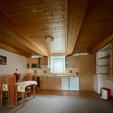 Uprostřed Evropy Apartamento *